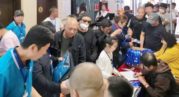 多樂產品體驗暨水暖能工巧匠創富大會在通遼召開20